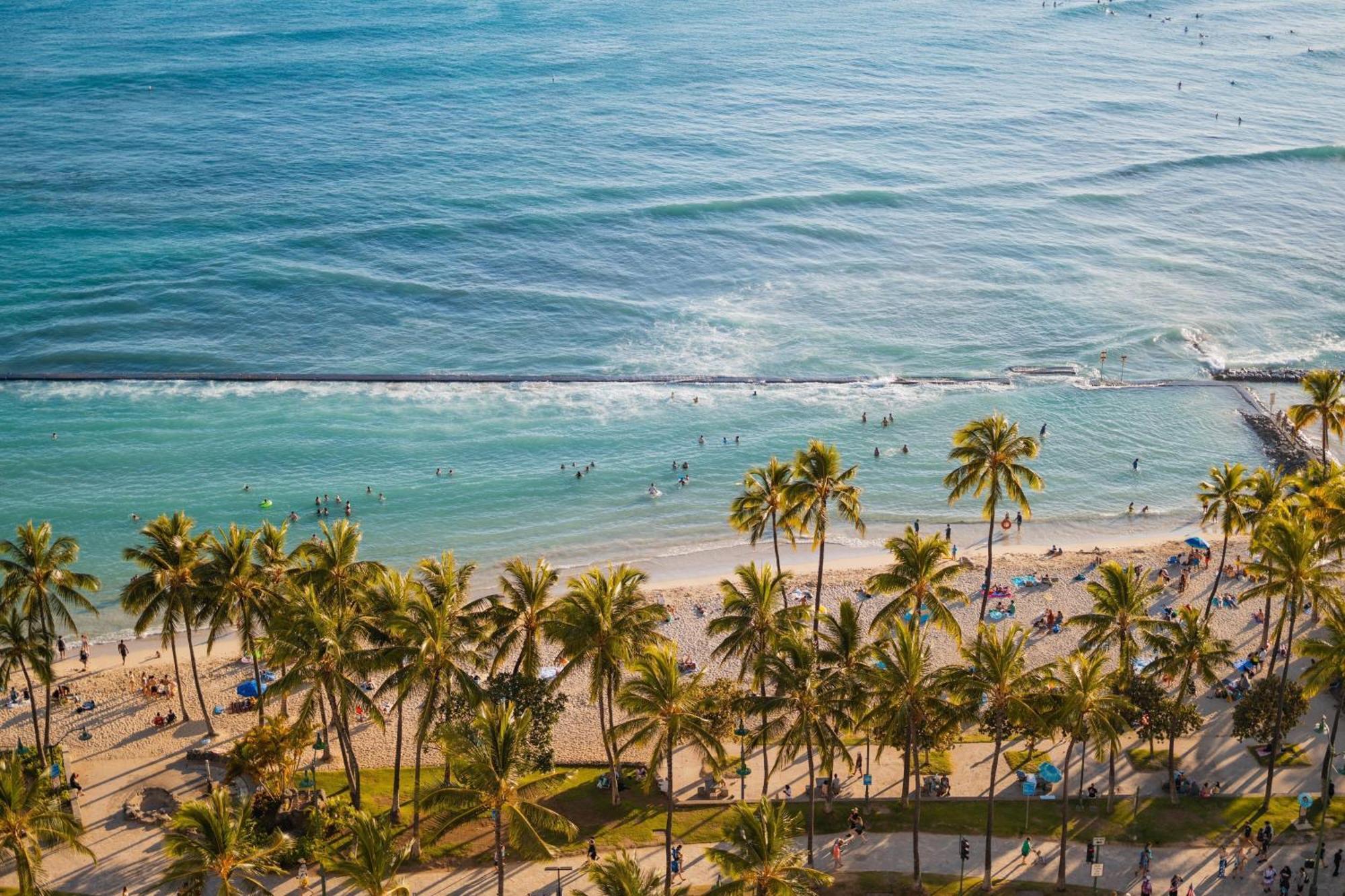 Waikiki Beach Marriott Resort & Spa Honolulu Exterior photo