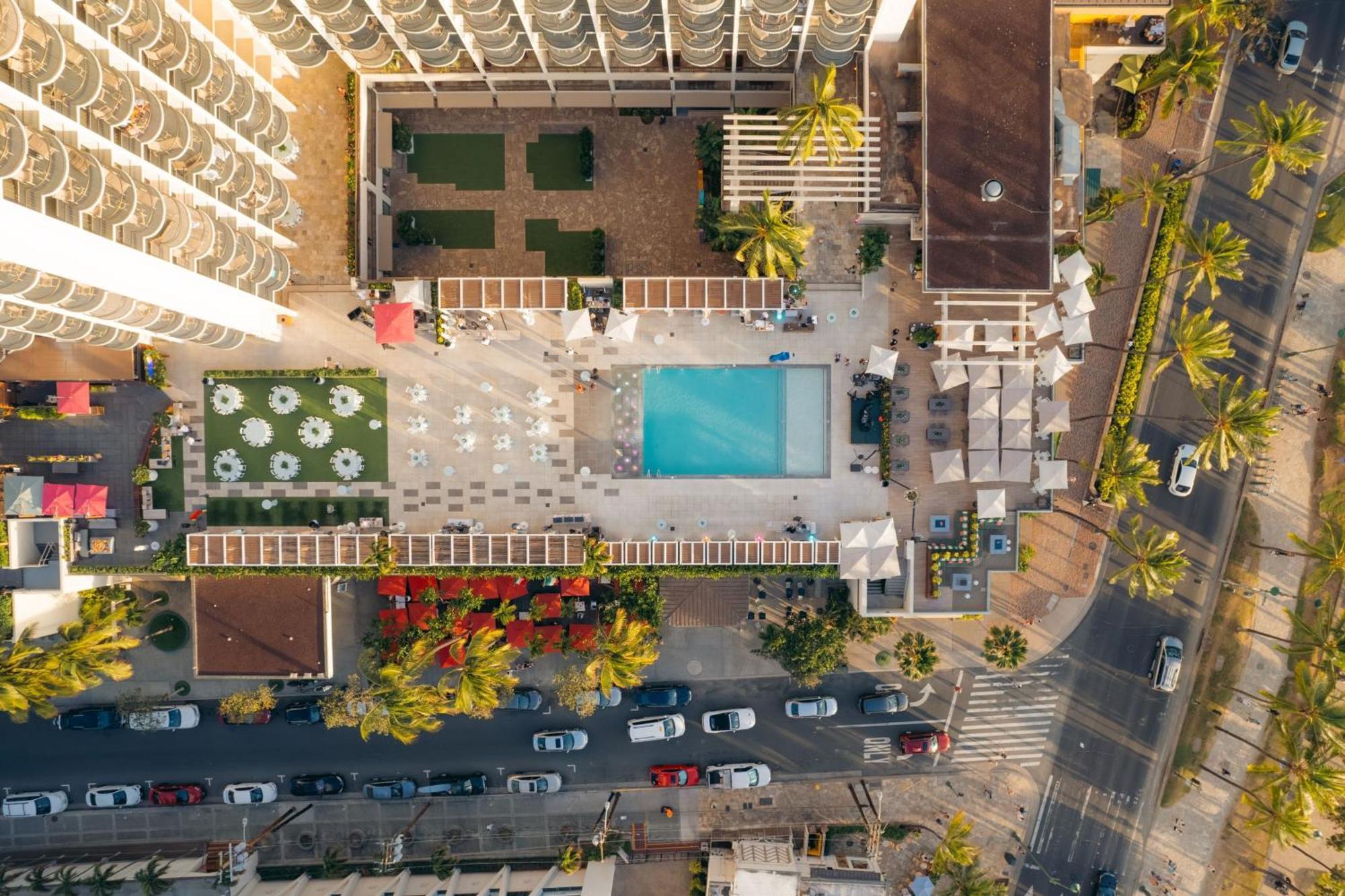 Waikiki Beach Marriott Resort & Spa Honolulu Exterior photo